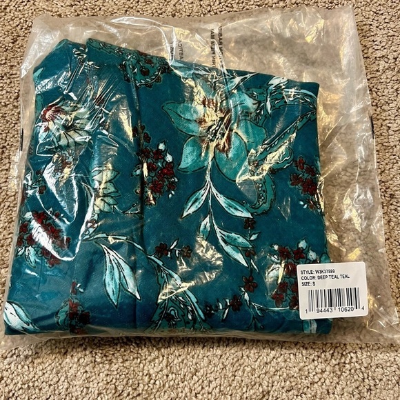 NWT! Band of Gypsies Band of the Free AUDETTE FLORAL HALTER MIDI DRESS. Small. - Picture 5 of 10